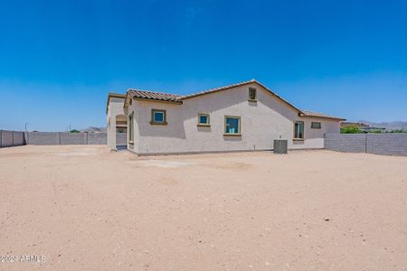 New construction Single-Family house 20147 W Mulberry Dr, Buckeye, AZ 85396 null- photo 34 34