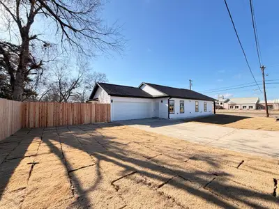 New construction Single-Family house 2101 College St, Greenville, TX 75401 - image