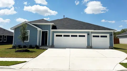 New construction Single-Family house 174 Ebbsfleet Dr, Uhland, TX 78640 plan The Courtland - image