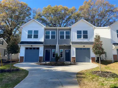 New construction Townhouse house 3224 Sam Wilson Rd, Charlotte, NC 28214 - image