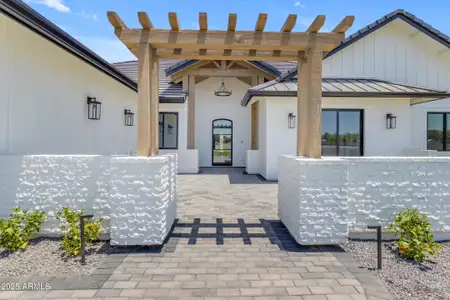 New construction Single-Family house 24305 S 223Rd Pl, Queen Creek, AZ 85142 - image