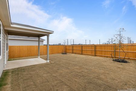 New construction Single-Family house 2551 Rambo Dr, San Antonio, TX 78224 Tahoe - 1802- photo 24 24