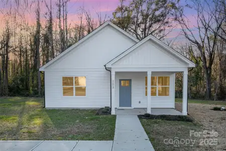 New construction Single-Family house 203 Williams St, York, SC 29745 - image