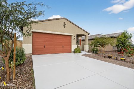 New construction Single-Family house 19090 N Silver Dog Way, Maricopa, AZ 85138 plan Mayfair - image