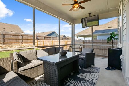 New construction Single-Family house 7610 E Grenadine Bloom Bnd, Del Valle, TX 78617 - photo 34 34