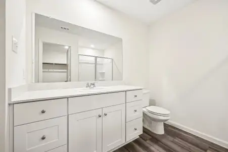 New construction Single-Family house 10207 California Lilly Ln, Houston, TX 77016 plan Discovery - image 15