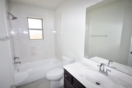 New construction Single-Family house 2107 Amistaqd Rd, League City, TX 77539 - image 11