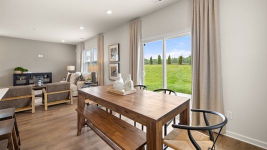 Farmhouse Downs: Cambridge Collection 6