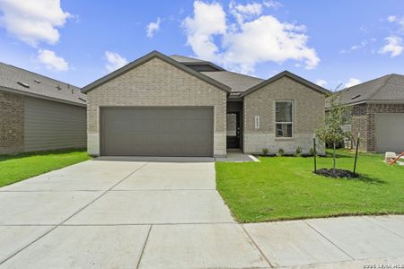 New construction Single-Family house 10641 Munoz Mnr, San Antonio, TX 78214 plan Cumberland - image