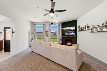New construction Single-Family house 2109 Amistad Rd, Dickinson, TX 77539 - image 5