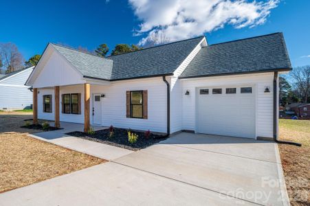 New construction Single-Family house 1161 13Th St Sw, Hickory, NC 28602 - image