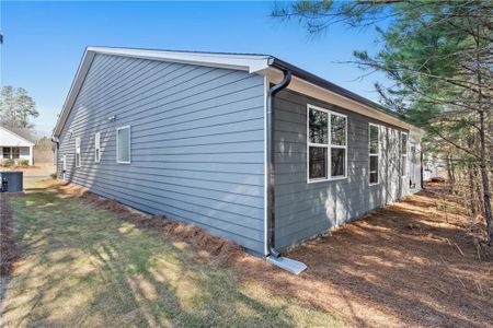 New construction Single-Family house 3564 Arrow Root Circle, Loganville, GA 30052 The Daphne B- photo 33 33