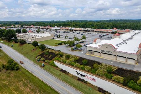 New construction Townhouse house 562 Madison St, Unit 110, Commerce, GA 30529 - image 10