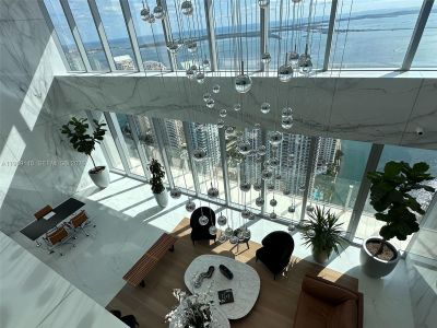 New construction Condo house 300 Biscayne Blvd, Unit 4602, Miami, FL 33131 - image