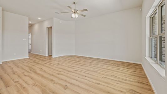 New construction Single-Family house San Antonio, TX 78249 plan Beech - image 14