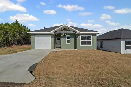 New construction Single-Family house 3402 Hilltop Rd, Granbury, TX 76048 - image