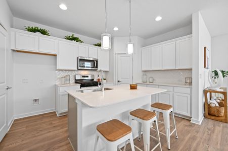 New construction Single-Family house 513 Burlington Dr, Unit B, Buda, TX 78610 - image 7