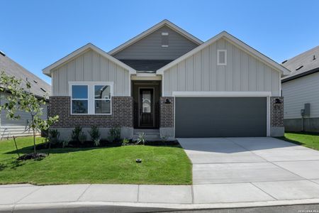 New construction Single-Family house 310 Brood Dr, Adkins, TX 78101 plan Hayes - image