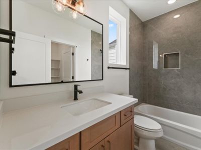 New construction Single-Family house 1804 Del Norte St, Unit E, Houston, TX 77018 - image 12