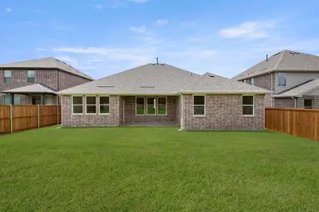 New construction Single-Family house 1916 Honey Creek Rd, Forney, TX 75126 plan Mitchell - image
