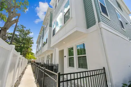 New construction Townhouse house 3105 4Th Ter N, St. Petersburg, FL 33713 plan The Carsten - image