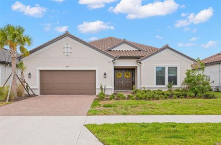New construction Single-Family house 4727 Freccia Lp, Wesley Chapel, FL 33543 - image