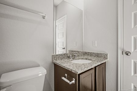 New construction Single-Family house 15050 Homing Mdw, San Antonio, TX 78253 The Auburn- photo 10 10