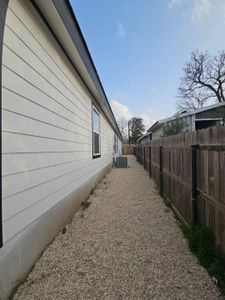 New construction Condo house 715 E Live Oak St, Lockhart, TX 78644 null- photo 24 24