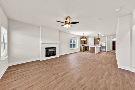 New construction Single-Family house 452 Steppe Pl, Red Oak, TX 75154 plan Denmark II - image 17