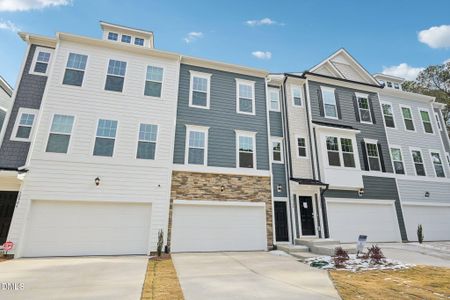 New construction Townhouse house 10904 Bayflower Wy, Raleigh, NC 27617 - image