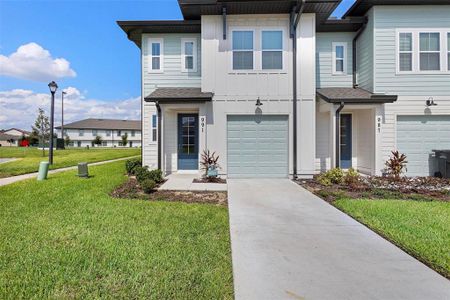 New construction Townhouse house 991 Conch Road, Davenport, FL 33896 - photo 0