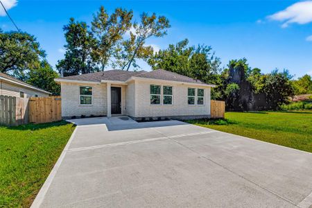 New construction Single-Family house 5921 Jackson Ln, Texas City, TX 77591 - image