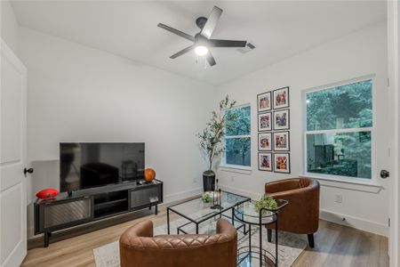 New construction Single-Family house 1911 Dewalt St, Houston, TX 77088 - image 20