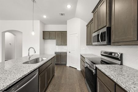 New construction Single-Family house 4536 Lyre Leaf Dr, Fort Worth, TX 76036 plan Concept 1660 - image 5