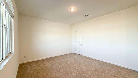 New construction Single-Family house 47167 W Pecan Woods, Maricopa, AZ 85139 plan Diamond - image 15