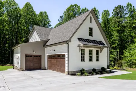 New construction Single-Family house 295 Whistlers Cv, Louisburg, NC 27549 - image