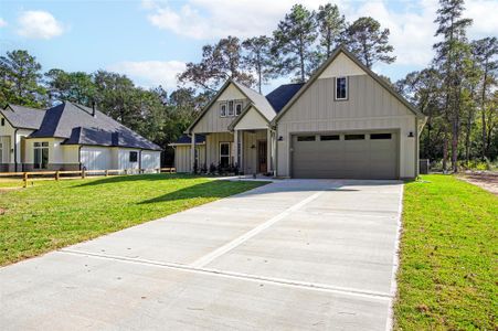 New construction Single-Family house 10518 Greenbriar Dr, Plantersville, TX 77363 - image