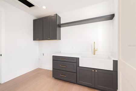 New construction Single-Family house 1211 35Th Ave N, St. Petersburg, FL 33704 - image 7