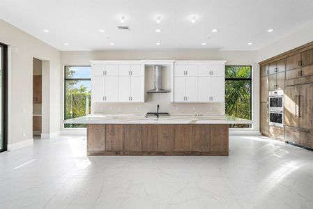 New construction Single-Family house 9109 Coral Isles Cir, Palm Beach Gardens, FL 33412 - image 11