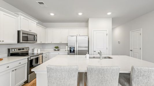 New construction Single-Family house 740 Galivant Dr, Summerville, SC 29483 plan Davis - image