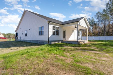 New construction Single-Family house 32 Bonnybrook Ct, Selma, NC 27576 null- photo 22 22