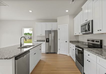 New construction Single-Family house 1429 Nia Rd, Charlotte, NC 28215 plan Camden - image 5