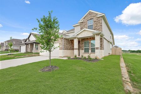 New construction Single-Family house 828 Jetliner Ave, Fort Worth, TX 76131 plan The Salerno - image
