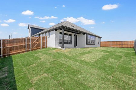 New construction Single-Family house 1989 Daybreak Dr, Venus, TX 76009 - image 3