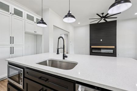 New construction Single-Family house 972 County Rd 4108, Greenville, TX 75401 null- photo 11 11