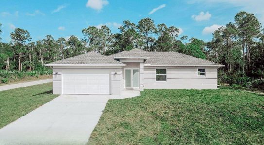 New construction Single-Family house 4405 E 7Th, Lehigh Acres, FL 33972 - image