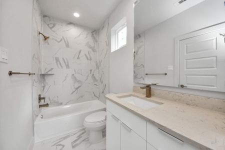 New construction Single-Family house 3003A Ventas Dr, Houston, TX 77047 - image 11