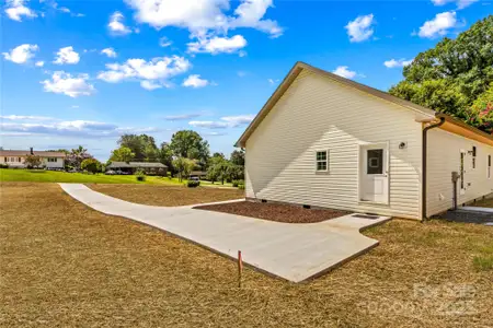 New construction Single-Family house 121 Jenkins Rd, Statesville, NC 28625 - image