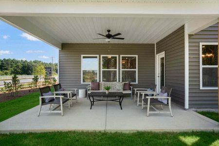 New construction Single-Family house 319 Duncan Creek Rd, Lillington, NC 27546 The Selma- photo 63 63