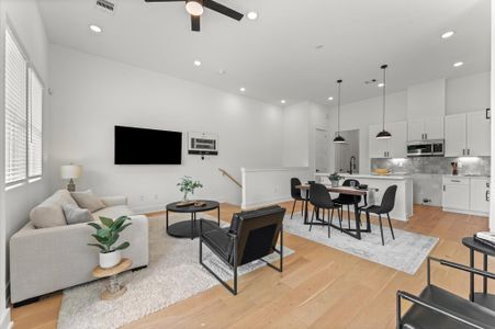 New construction Single-Family house 1002 Tuskegee Heights Ln, Houston, TX 77091 - image 7